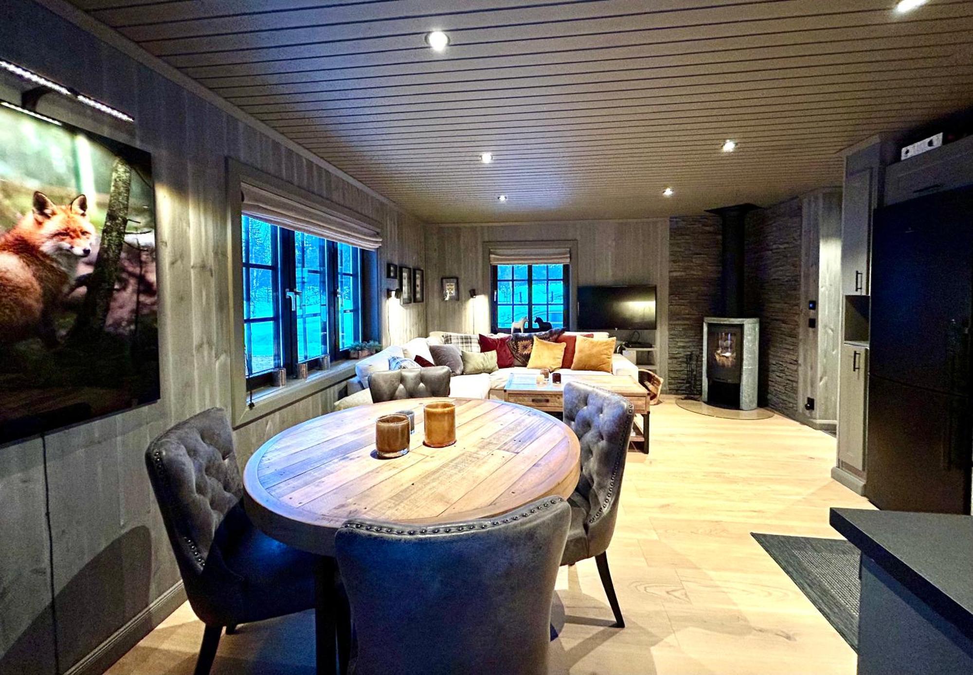Nymon Mountain Lodge สเตอเตน ภายนอก รูปภาพ